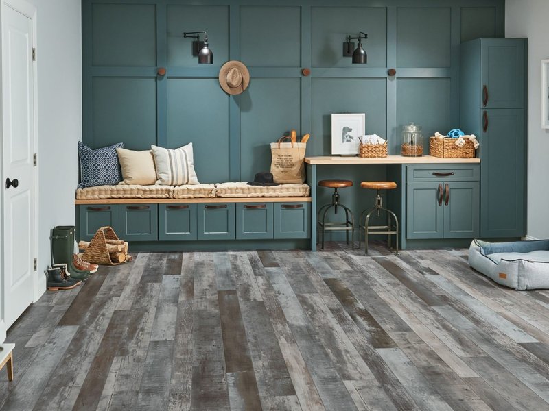 Can luxury vinyl flooring be installed over radiant heat?